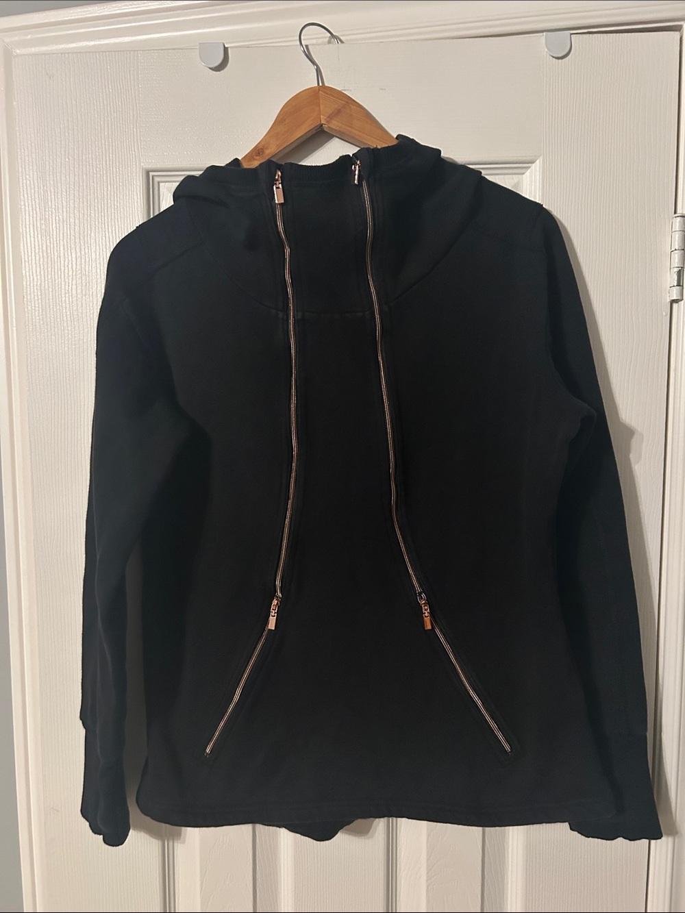 Body Glove Black Hoodie with Rose Gold Zippers M
